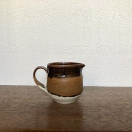 matte brown ピッチャーの画像