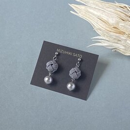 水引きあわじ玉とゴールドパール◆ピアス/イヤリング◆グレイ