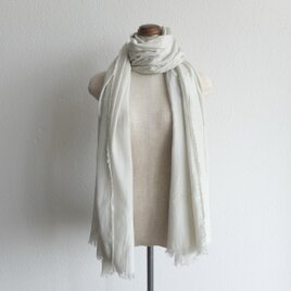 enrica cottonsilk scarf / sesami-light grey / botanical dyeの画像