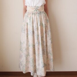 rose petal-skirt-の画像