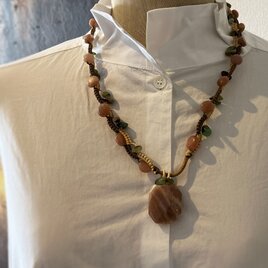クラフト作家「結-YU-」さん創作ネックレス　マクラメ結び編みネックレス  yk0179