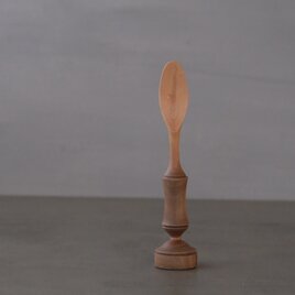 山桃のスタンディングバターナイフの画像