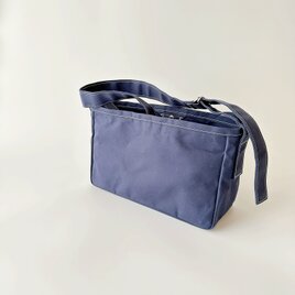 スクエアショルダー　パラフィン（ネイビー）