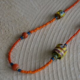 美しい手仕事　ジュエリー　アンティークトンボ玉創作ネックレス	tj26t