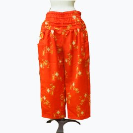 ウールゆったりパンツ「花尽くし文様」リメイク   japanese kimono cloth pantsの画像