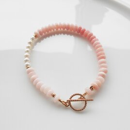 7粒の真珠とピンクオパールのブレスレット