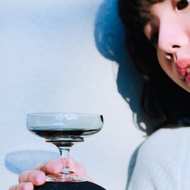 【Vintage】デンマーク ブルーグレーのカクテルグラス（liqueur）