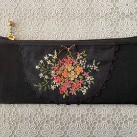 お花のペンケース