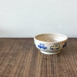 小さい茶碗　くるまの画像