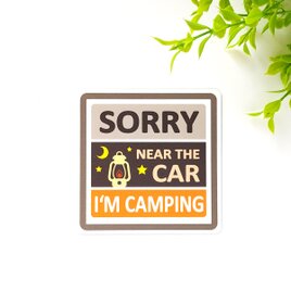 ９×９cm【キャンパー マグネットステッカー/ブラウンベージュ】アウトドア キャンプ オートキャンプ場 駐車 テントの画像