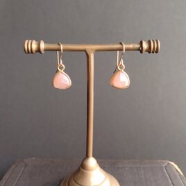 peach moonstone / triangle