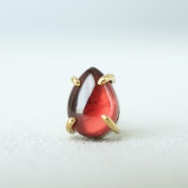 Garnet Earring ＊Singleの画像