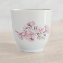 桜の湯のみ