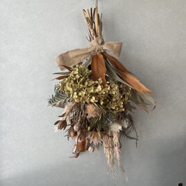 dried flower swagの画像