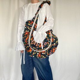 flower frill shoulder bag  (navy)の画像