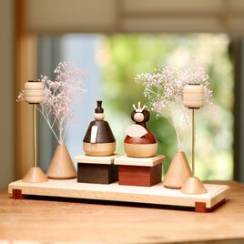 無垢材のおひな飾り　ひな人形　おひなさま　内裏雛　桃の節句　木製