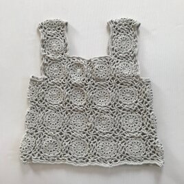 メリノウール100%   かぎ針編みのベスト　ライトベージュ　編物　毛糸　M-Lサイズの画像