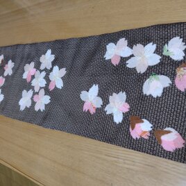 ヴィンテージ紬からテーブルマット　桜がの画像