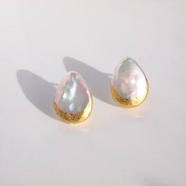 【一点物】金箔パール[ピアス]　‐月の雫‐　02　コインドロップパールと金箔のピアスの画像