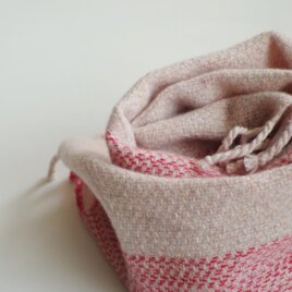 手織りカシミアマフラー・・ベージュピンクの画像