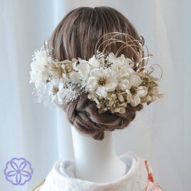 白×金の紫陽花と林檎の花の髪かざり　成人式　着物　卒業式　振袖　花嫁ヘアアクセサリーの画像