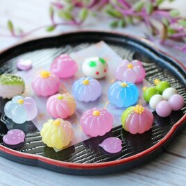 ガラスの和菓子・春の和菓子小さなガラスの置き飾り★ガラスのミニチュア和菓子店★