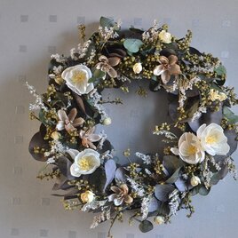 ユーカリとソーラーチェリッシュのwreathの画像