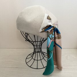 TOPI 綿麻ベージュとスカーフのベレー帽の画像