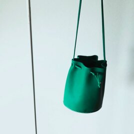 山羊革のポシェットの画像