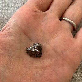 初めての隕石✨カンポ　デル　シエロ　数ある中から　貴方様に必要な隕石を鑑定しお届けしますの画像