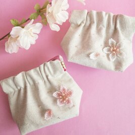 桜の立体刺繍ミニバネ口ポーチの画像