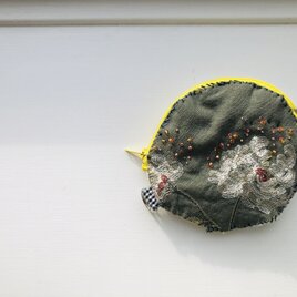 コインケース　ビーズ　手縫い　刺繍　布　小銭入れ　ハンドメイド　1966の画像