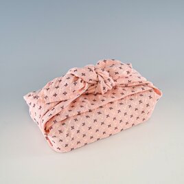 風呂敷　日本のかたち　変り十字刺子　先染ふろしき　ピンク　 弁当箱包み　綿100％　60cm幅の画像