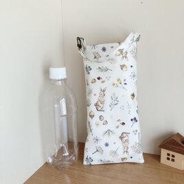 マイクロファイバー×ラミネート素材のバッグ（折り畳み傘、ペットボトル入れに）ウサギの画像