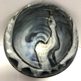 かわいい鶴が描かれたシンプルなぐい呑み手にも収まりやすく飲み切りサイズの容量80mlの画像