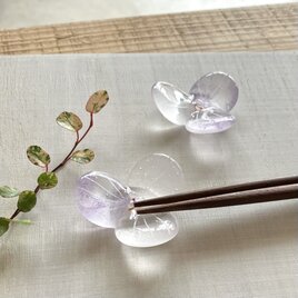 ガラスの箸置 ／ 水の花《2個セット》の画像