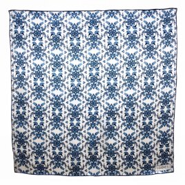 トルコ製シルクスカーフ　<トルコタイルパターン>の画像
