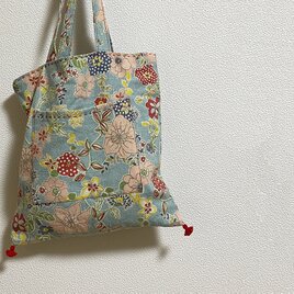 花柄模様のヴィンテージ生地トートかばんの画像