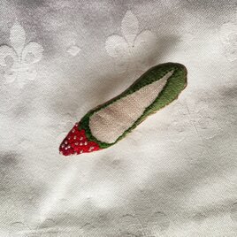 shoe shoe shoe刺繍ブローチNo.87の画像