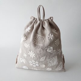 motif lace knapsack [beige/linen]の画像
