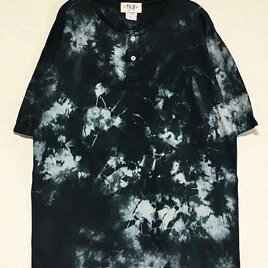 タイダイ染め ヘンリーネックTシャツ　XLサイズ　ブラック×ベージュ　ムラ染め　Hippies Dye HD21-47の画像