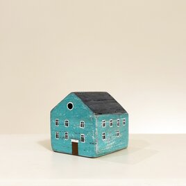 木製オーナメント・小さな家 H  - Little house H -の画像