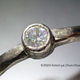 【kya様専用】ダイヤを圧倒的に上回るファイア　チタニアダイア・シルバーリングの画像