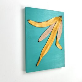 レザーのコラージュアート（バナナの皮） A4サイズ 木製パネルの画像