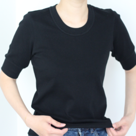 【michi様 専用】形にこだわった 大人の4分袖 袖口リブTシャツ【サイズ・色展開有り】の画像