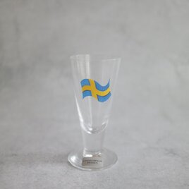 スウェーデンで見つけたシュナップスグラスの画像