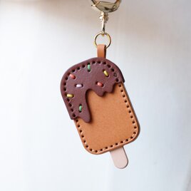 【アイスキャンディー】美味しい 革のキーホルダー 本革レザーチャーム 鞄のチャームの画像