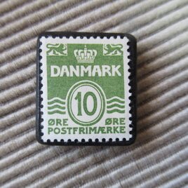 デンマーク　切手ブローチ9652の画像