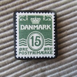 デンマーク　切手ブローチ9653の画像
