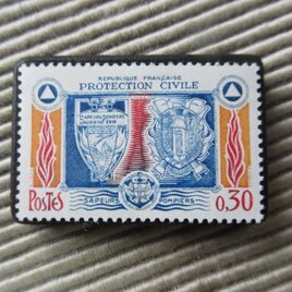 フランス　切手ブローチ 9693の画像